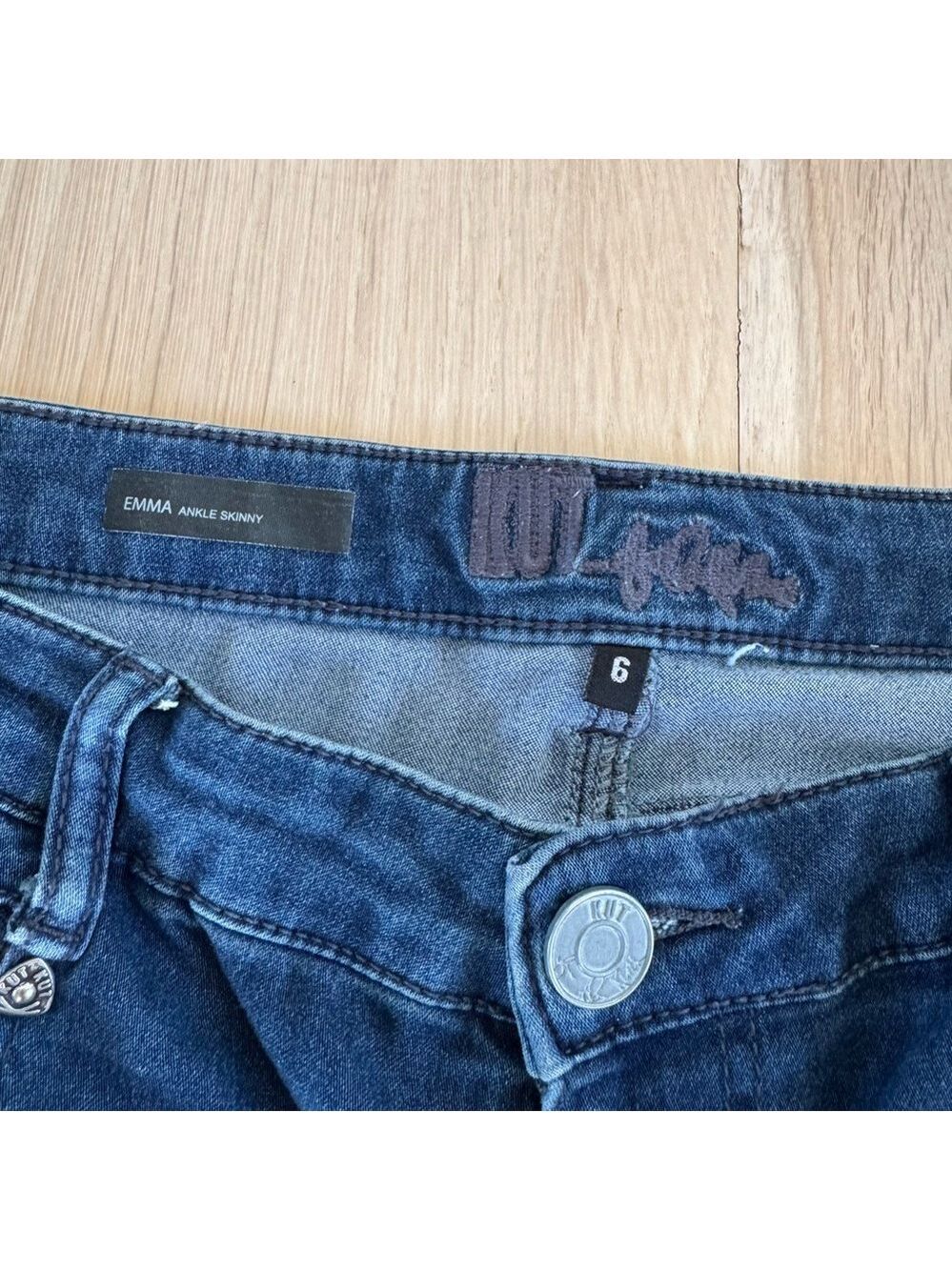 Kut from the Kloth Emma Ankle Skinny Jeans Dark Wash Size 6 - Picture 5 of 8